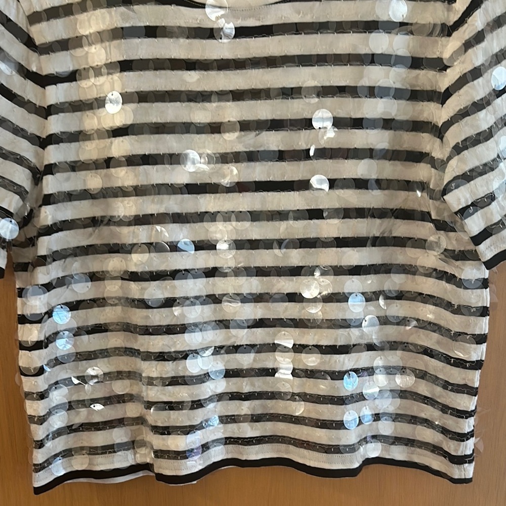 J.Crew Women’s Broken In Jersey Striped Sequin Tee Top Black White Size Small - Picture 5 of 8